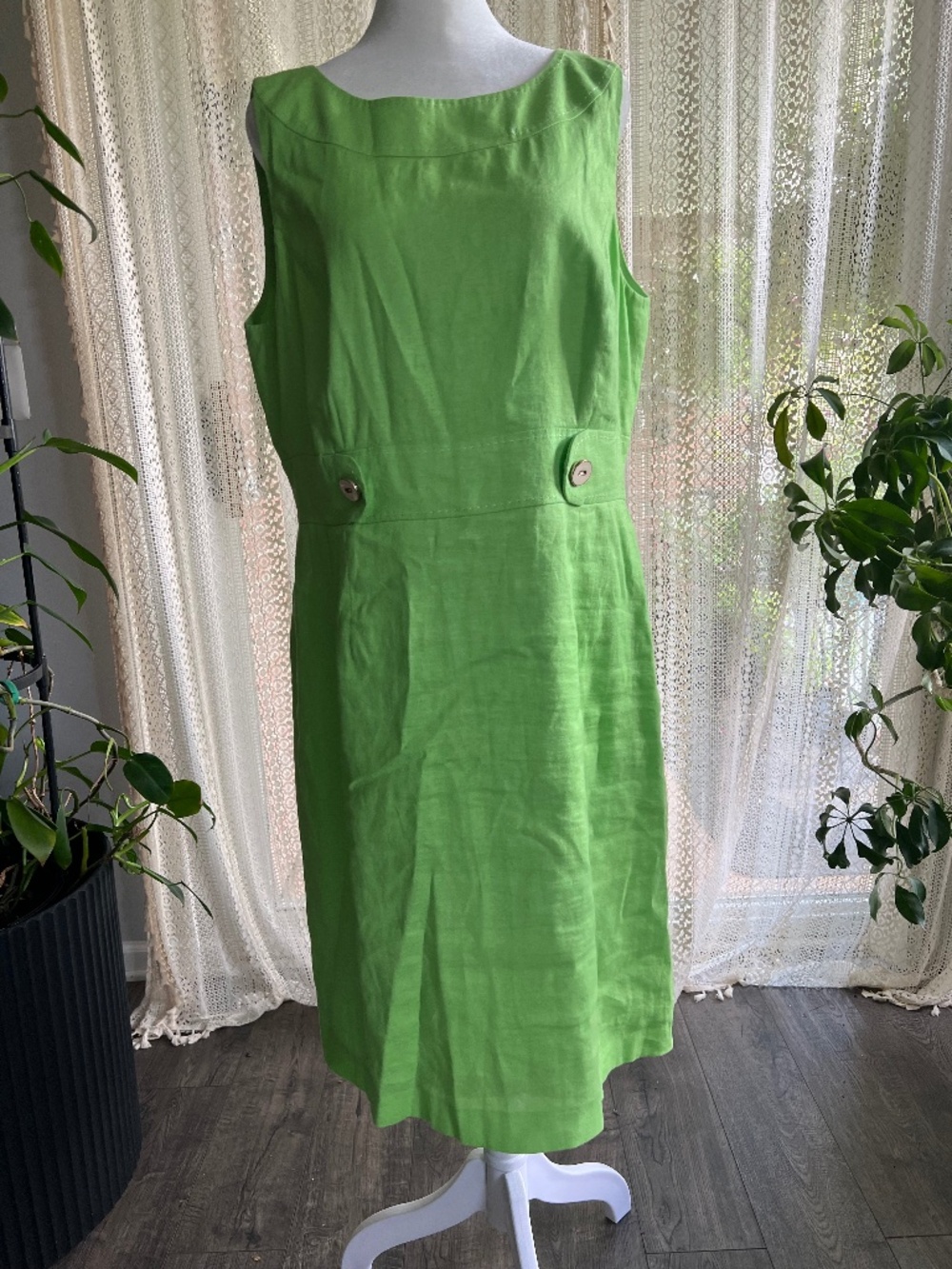 🍋‍🟩 Antonio Melani lime green mid century modern style linen dress
